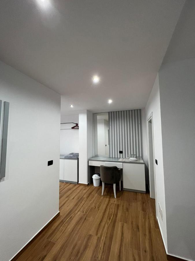 Hotel Vila Herta Durrës Zewnętrze zdjęcie